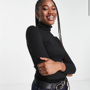 New Look ribbed turtleneck shirt